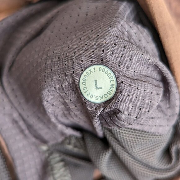 Lululemon Take the Moment Collared Long Sleeeve - Picture 15 of 17